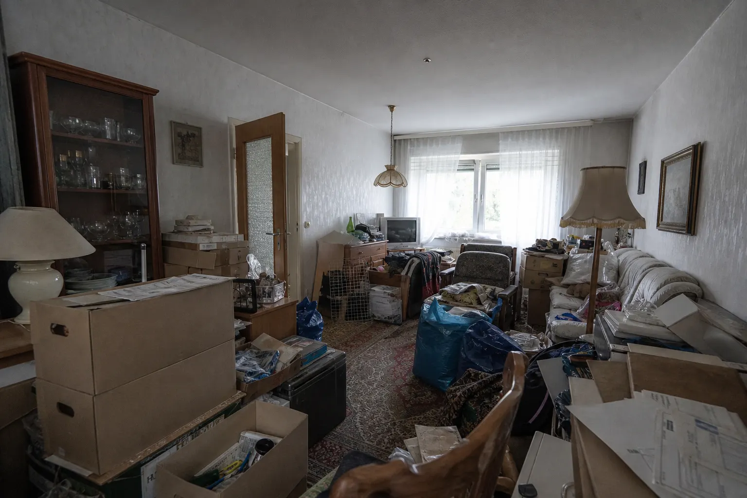 Entrümpelung in Erlangen — voll eingerichtete Wohnung vor der Haushaltsauflösung